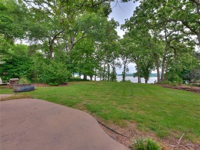 Experience the ultimate lakefront lifestyle at this beautifully - photo 50