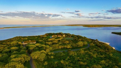Beach Farm is an extraordinary 18.6-acre waterfront estate - photo 3