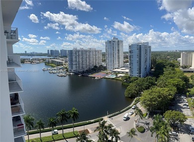 Little Maule Lake Condo For Sale in Aventura Florida