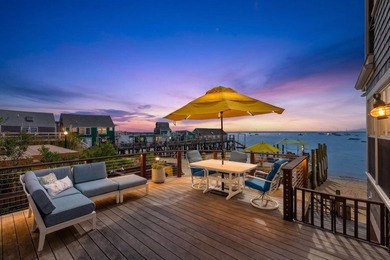 Tracing its roots to a classic Cape house and fishing shack in - photo 4