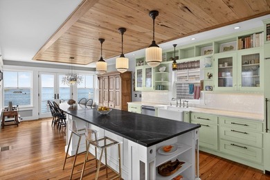 Tracing its roots to a classic Cape house and fishing shack in - photo 7