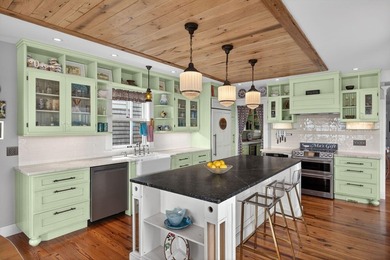 Tracing its roots to a classic Cape house and fishing shack in - photo 8