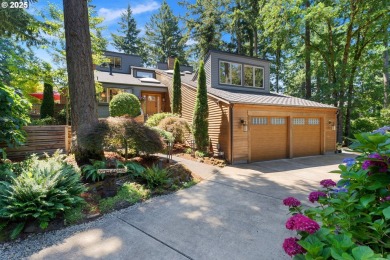 Lake Home For Sale in Lake Oswego, Oregon