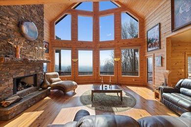 This fully furnished 5-bedroom, 7-bathroom mountain retreat - photo 2