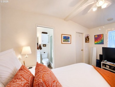 Enjoy coastal living with Pacific Ocean views from this - photo 12