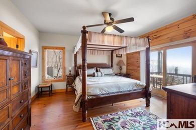 This fully furnished 5-bedroom, 7-bathroom mountain retreat - photo 7