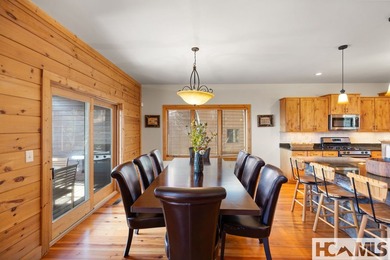 This fully furnished 5-bedroom, 7-bathroom mountain retreat - photo 10