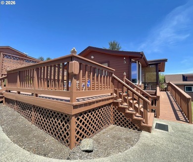 Enjoy coastal living with Pacific Ocean views from this - photo 41