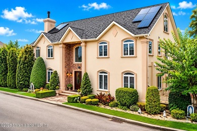 Exceptional waterfront estate with private dock and over 700 - photo 6
