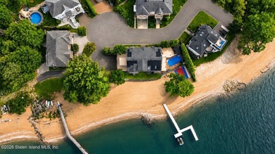 Exceptional waterfront estate with private dock and over 700 - photo 7