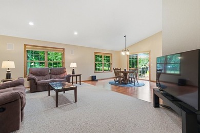 Great opportunity to live in a desirable area of Strum WI! This - photo 3