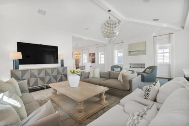 Discover an extraordinary blend of luxury, comfort, and coastal - photo 8