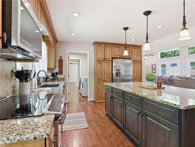 Experience refined lake living in this exceptional 5-bedroom, 3 - photo 12