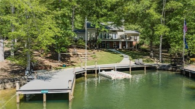 Experience refined lake living in this exceptional 5-bedroom, 3 - photo 15