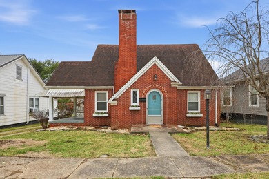 Kentucky River Home Sale Pending in Ravenna Kentucky