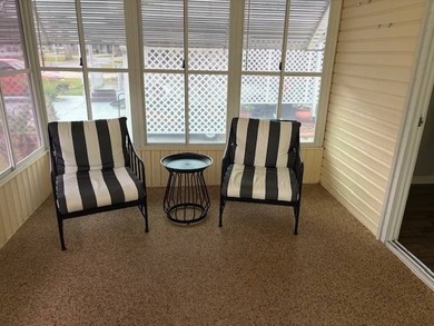 Move right into this beautifully updated 2-bedroom, 2-bath - photo 21