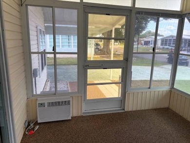 Move right into this beautifully updated 2-bedroom, 2-bath - photo 22