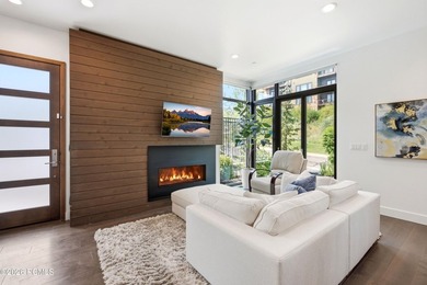 Rarely available and impeccably maintained, this nearly new - photo 2