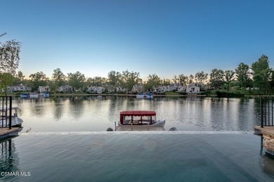 Epic MAIN CHANNEL location with panoramic views in the ultra - photo 4