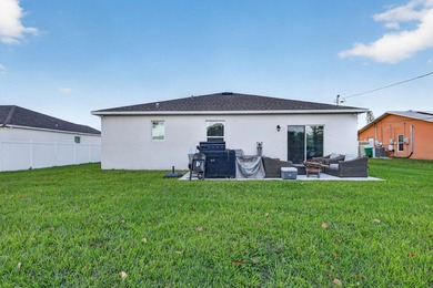 Short Sale Approved!! Beautiful 2023-built home with NO HOA - photo 26