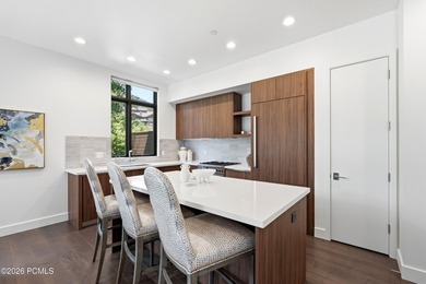 Rarely available and impeccably maintained, this nearly new - photo 10