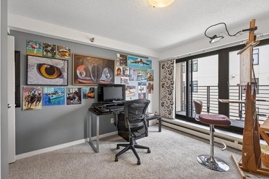Beautiful and well-maintained condo in an incredible location - photo 33