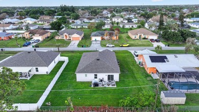 Short Sale Approved!! Beautiful 2023-built home with NO HOA - photo 34