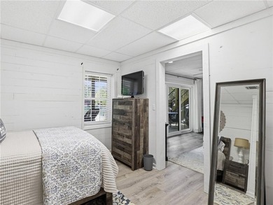 Experience refined lake living in this exceptional 5-bedroom, 3 - photo 38