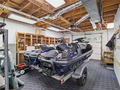 Experience refined lake living in this exceptional 5-bedroom, 3 - photo 40