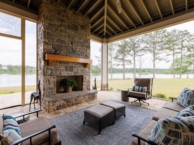 There are properties, and then there are places that define a - photo 4