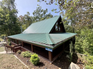 Lake Home For Sale in Sevierville, Tennessee