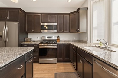 Luxury, comfort, and convenience. Welcome to 159 N Plymouth: a - photo 13