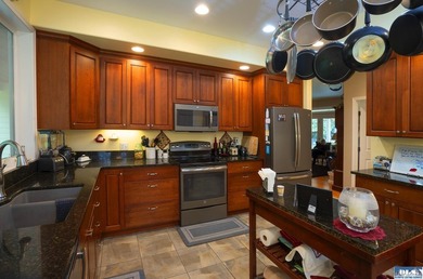 Tucked into the sought-after Panorama Vista community near - photo 13