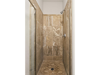 Luxury, comfort, and convenience. Welcome to 159 N Plymouth: a - photo 24