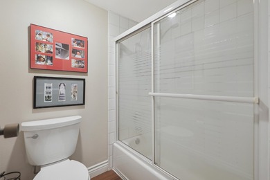 Unique opportunity to own a very special, spacious 2,608 Sq.Ft - photo 25