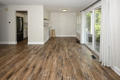 Freshly painted, immaculate 1st floor ranch unit (NO stairs) on - photo 6