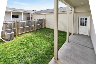 Luxury, comfort, and convenience. Welcome to 159 N Plymouth: a - photo 37