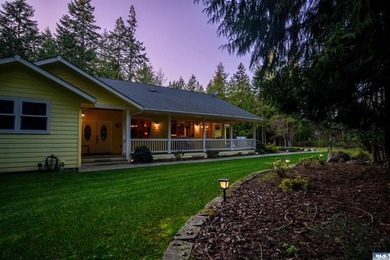 Tucked into the sought-after Panorama Vista community near - photo 49