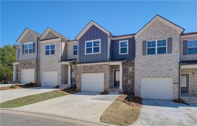 Lake Townhome/Townhouse For Sale in Austell, Georgia