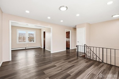 Additional listing photo 4