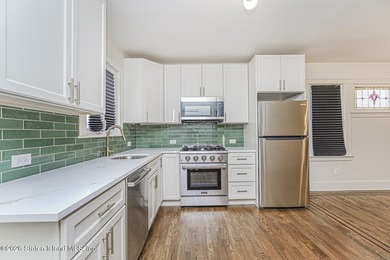 The one you've been waiting for in Westerleigh Turn key... new - photo 4
