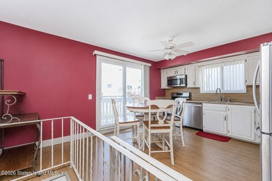 Welcome to 291 Travis Avenue - a semi-attached home located in - photo 8
