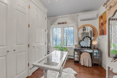Experience the best of coastal living at 125 Taft Avenue, a - photo 7