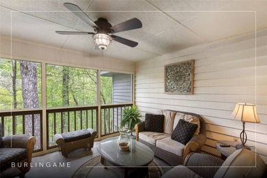 Beautifully maintained end-unit villa offering two bedrooms and - photo 5