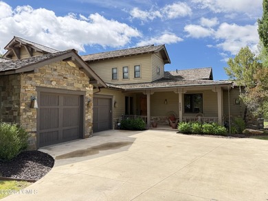 Meticulously maintained 4,037 sq. ft., 5 BR attached Tuhaye Home - photo 5