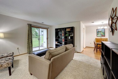 Enjoy the ease of one level living in this well maintained 2 - photo 7