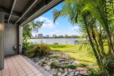 Lake Townhome/Townhouse For Sale in Orlando, Florida