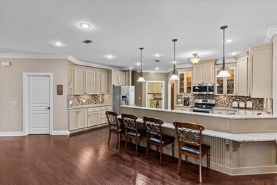 A rare opportunity in Geneva, Alabama -- just 35 minutes from