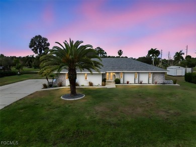 Caloosahatchee River Home For Sale in North Fort Myers Florida