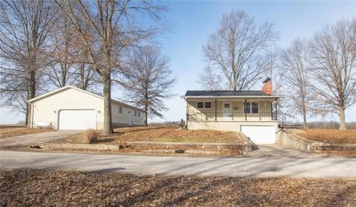 Lake Home For Sale in Mount Olive, Illinois